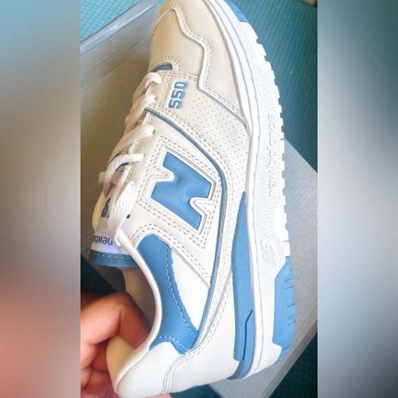 New balance 💞550 (2) pairs - Picture 15 of 16